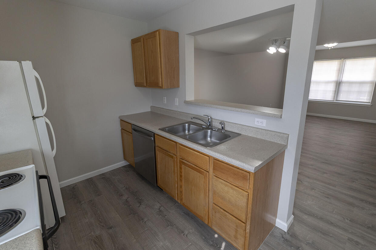 5307 Currituck Ln Property Photo 7