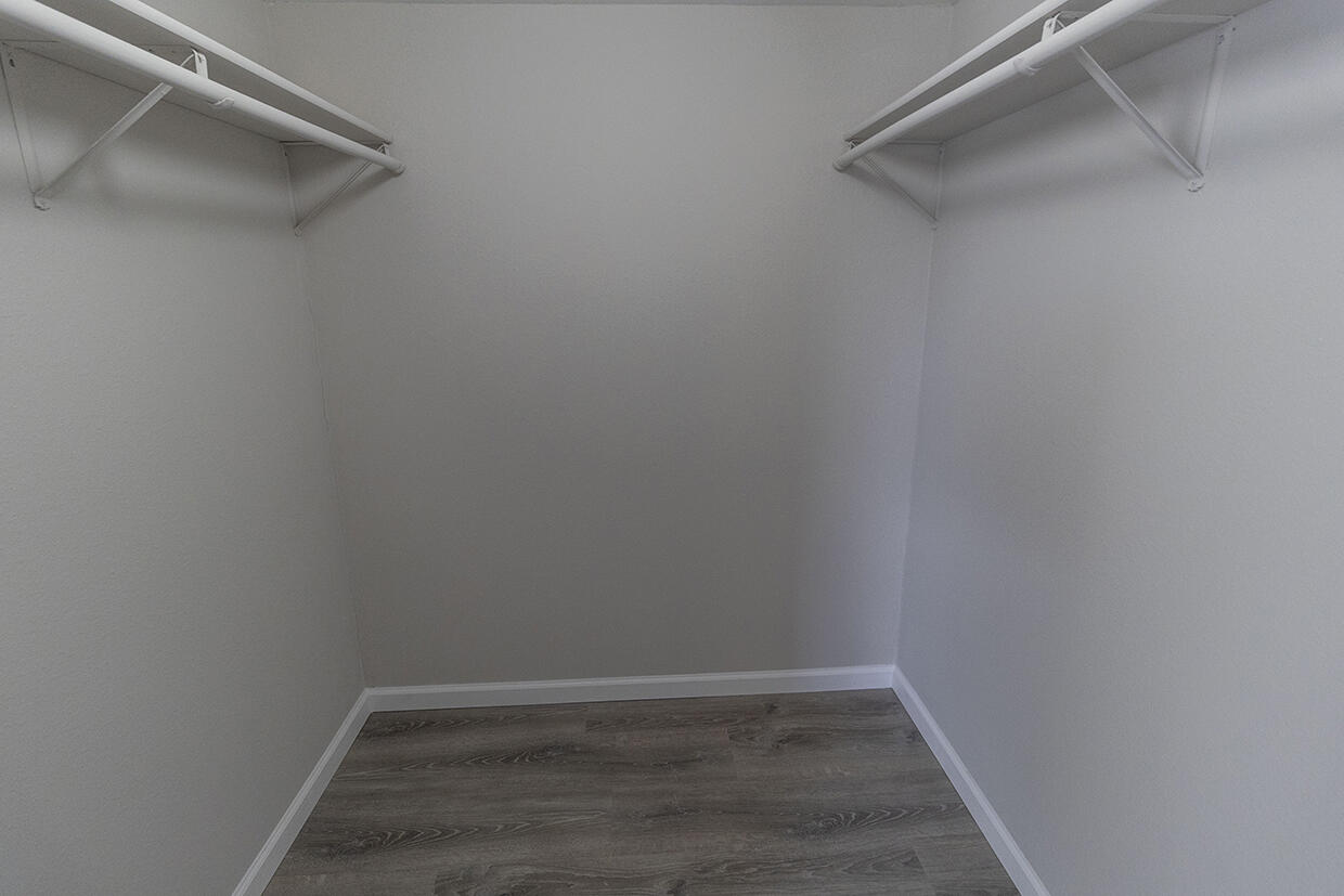 5307 Currituck Ln Property Photo 12