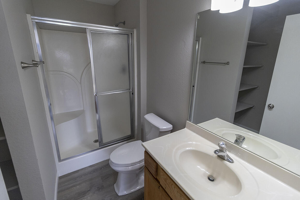5307 Currituck Ln Property Photo 13