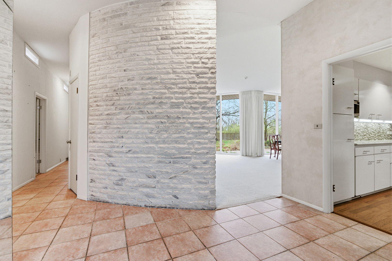 8 Melody Ln Property Photo 10