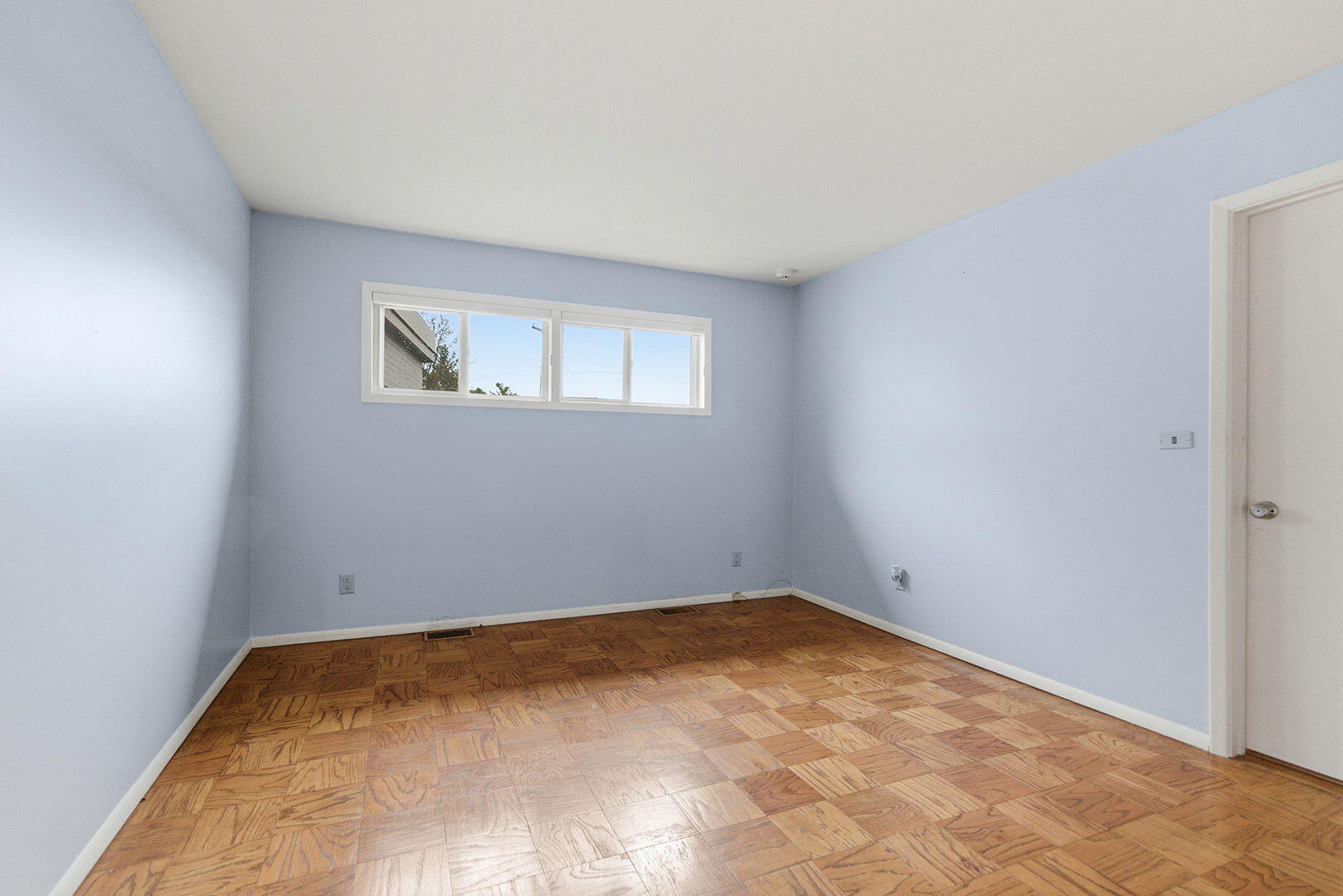 8 Melody Ln Property Photo 61
