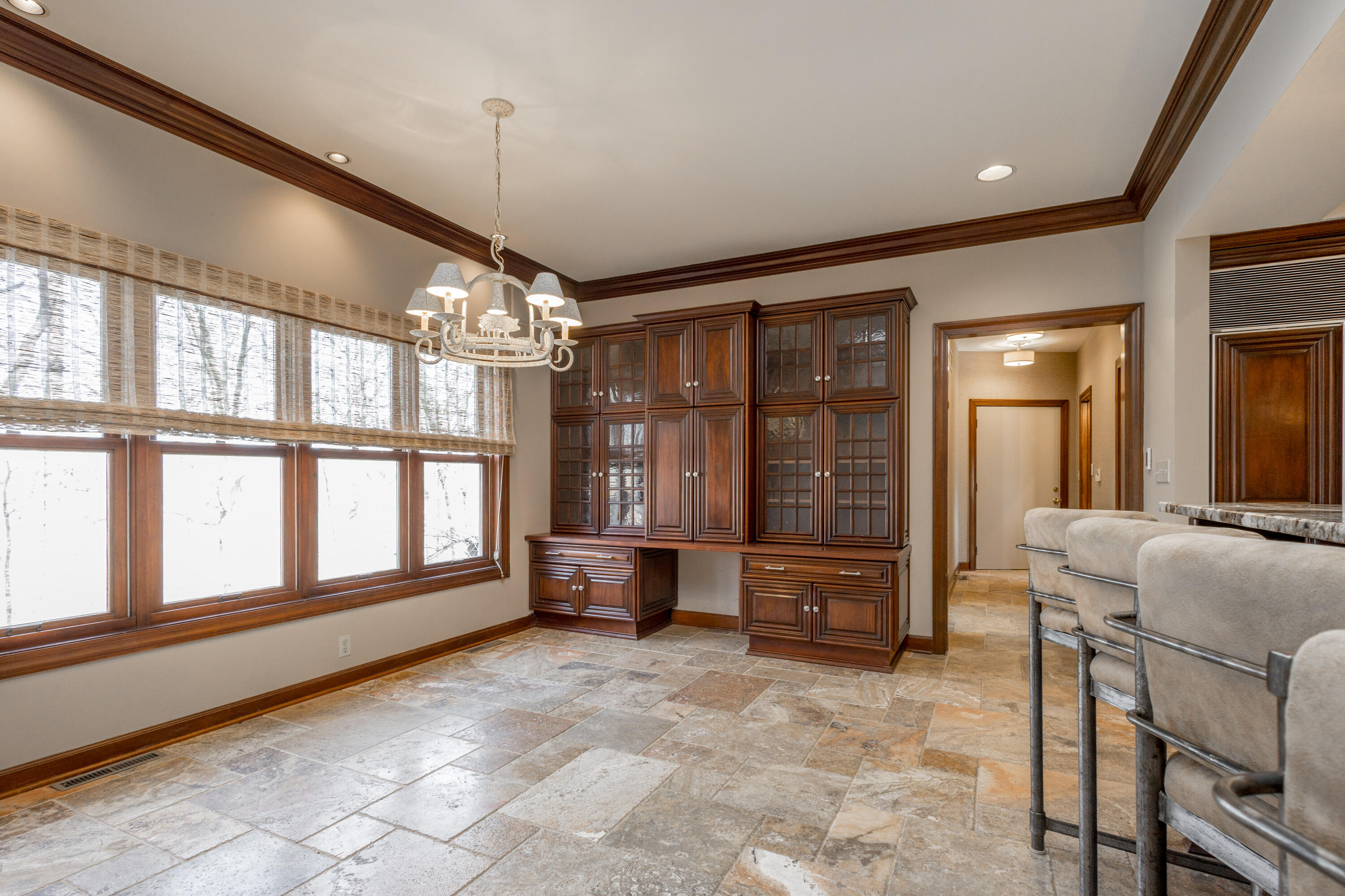 841 S Route Uu Property Photo 13