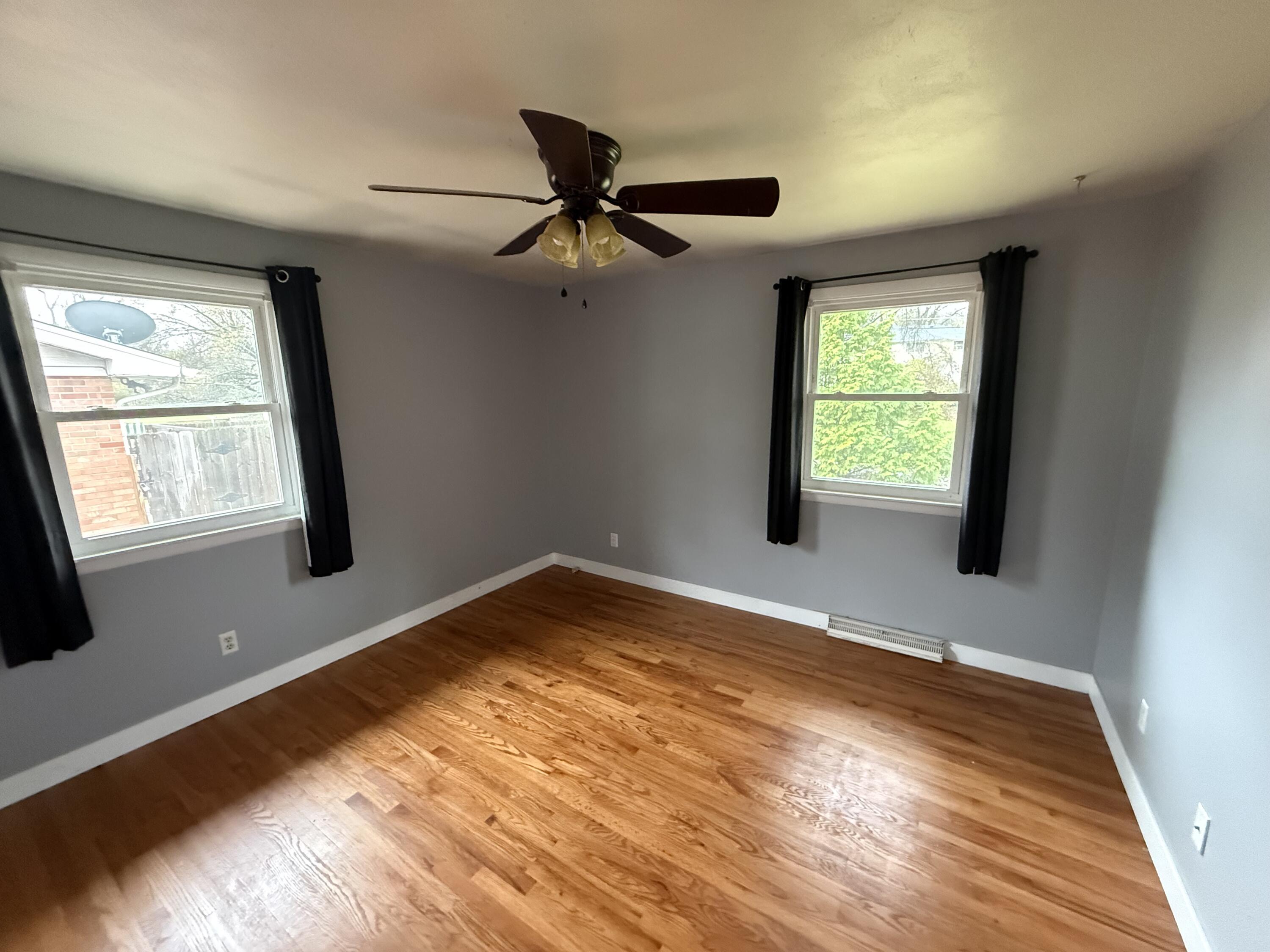 211 Bourn Ave Property Photo 14