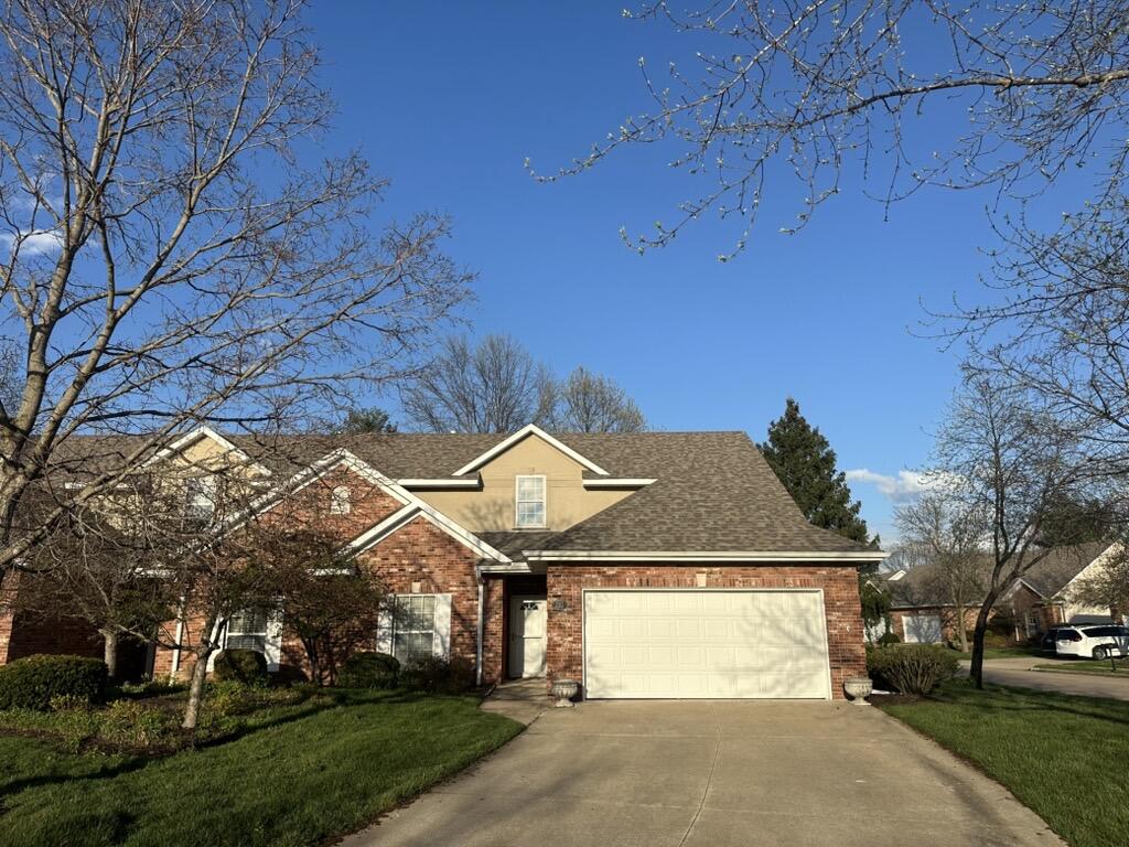 210 BLUE SKY CT