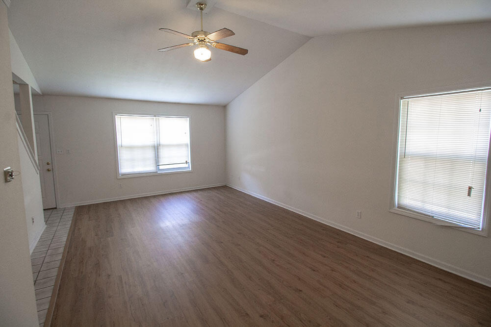 5200 Tessa Way Property Photo 5