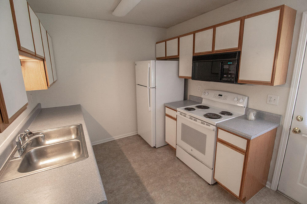 5200 Tessa Way Property Photo 6