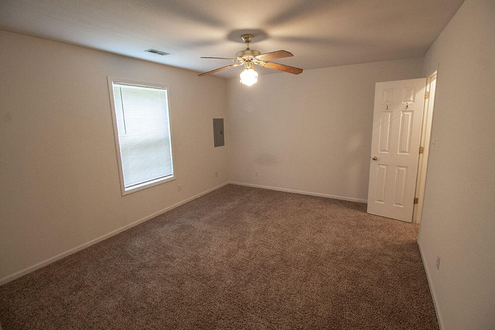 5200 Tessa Way Property Photo 9