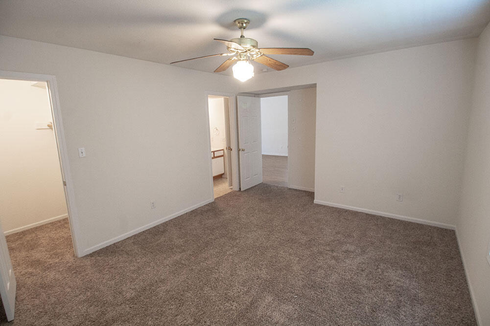 5200 Tessa Way Property Photo 11