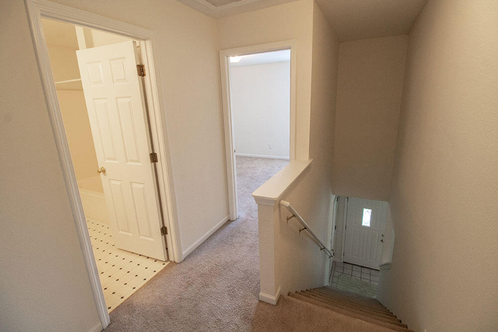 5200 Tessa Way Property Photo 14