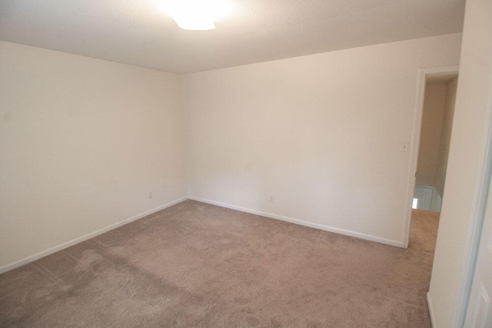 5200 Tessa Way Property Photo 16