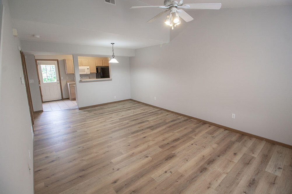 1516 Citadel Dr Property Photo 2