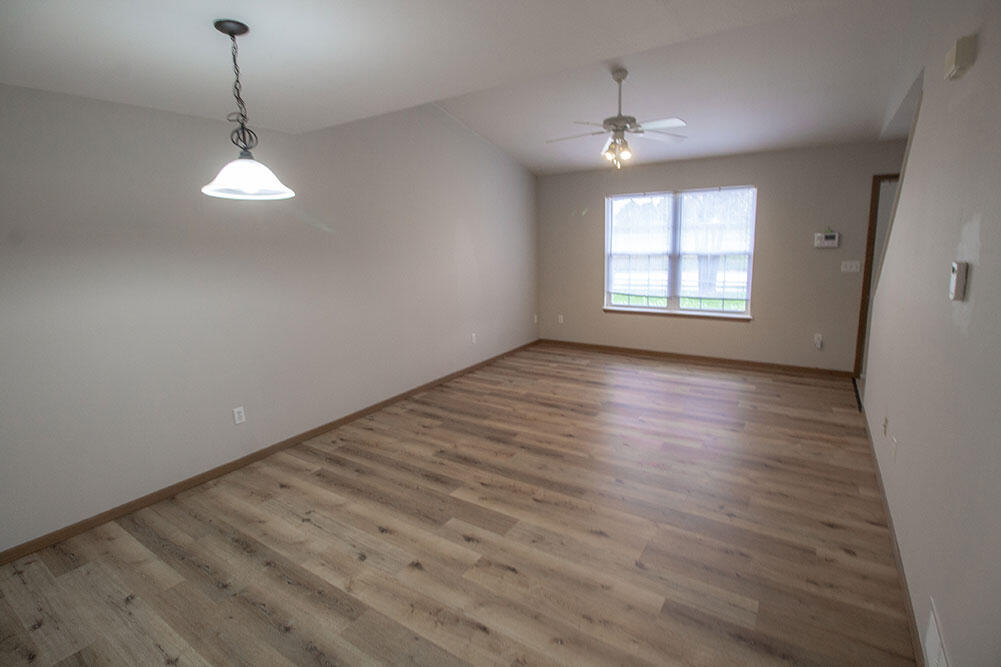 1516 Citadel Dr Property Photo 4
