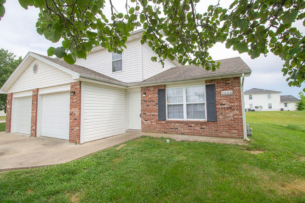 1602 High Quest Cir Property Photo 1