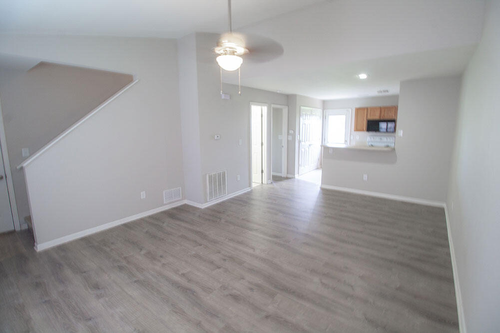 1602 High Quest Cir Property Photo 4