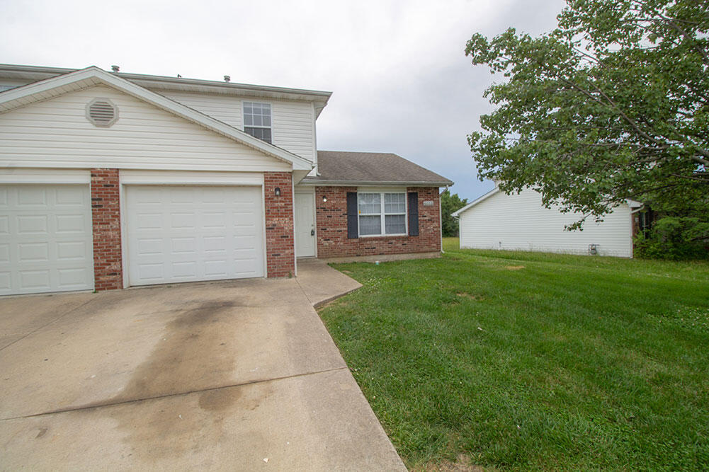 1602 High Quest Cir Property Photo 19