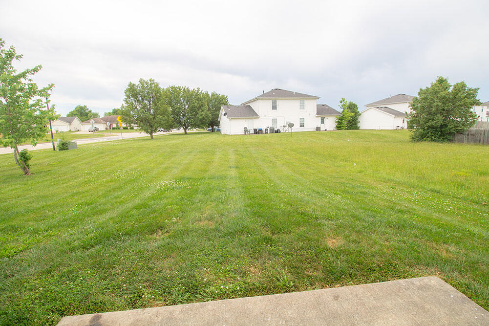 1602 High Quest Cir Property Photo 20