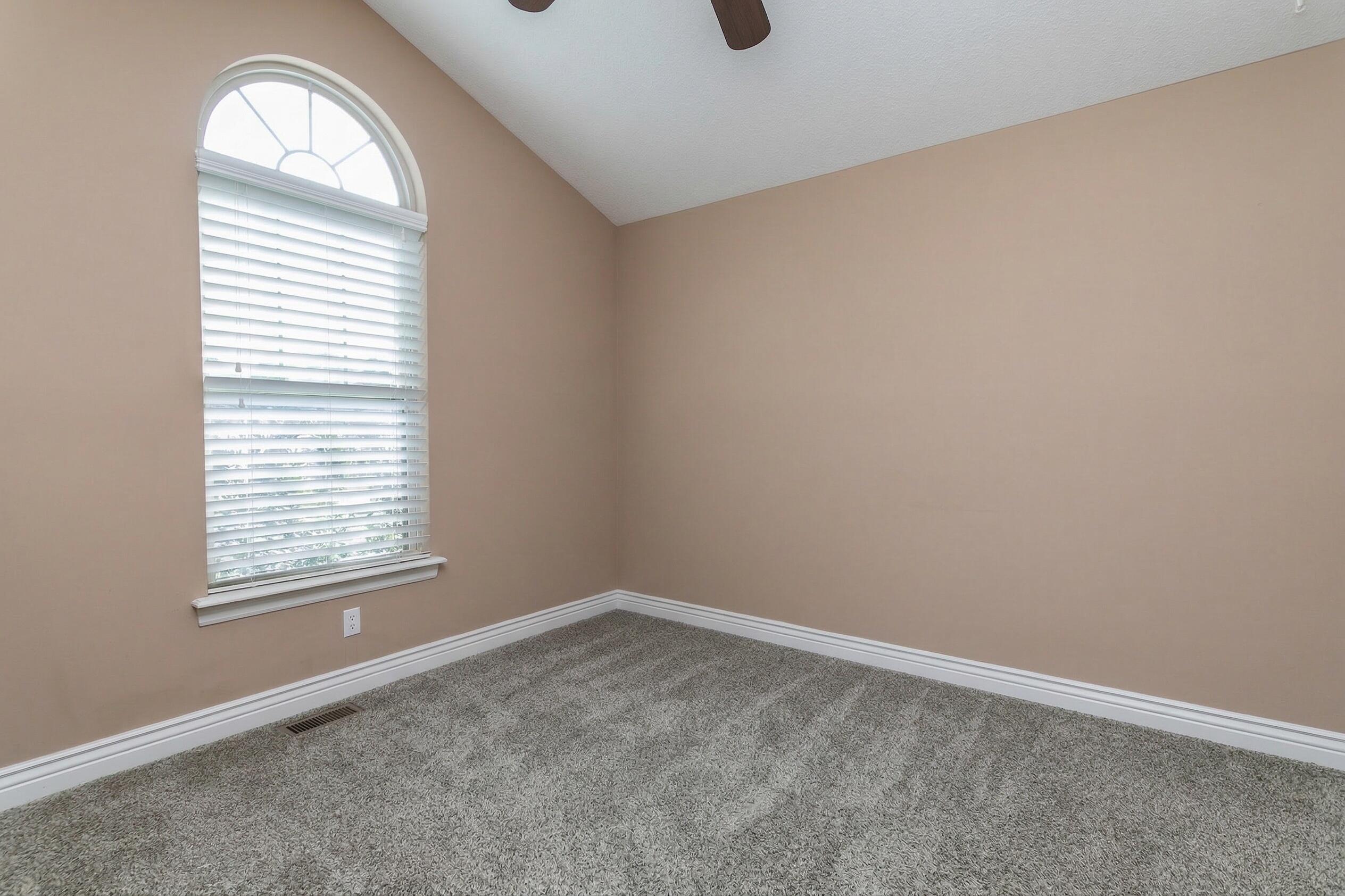 4601 Maple Leaf Dr Property Photo 11