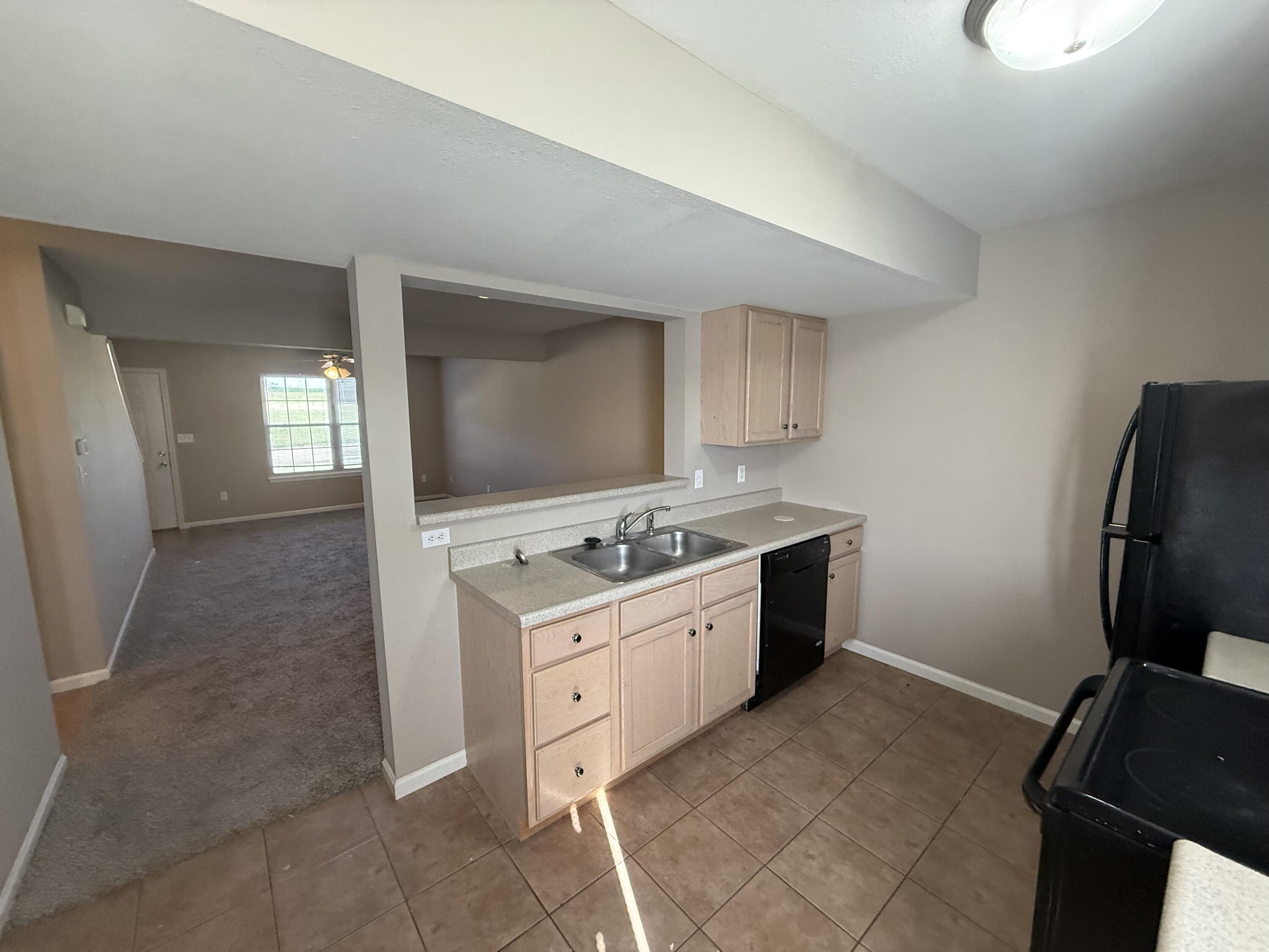 214 Arctic Wolf Ct Property Photo 5