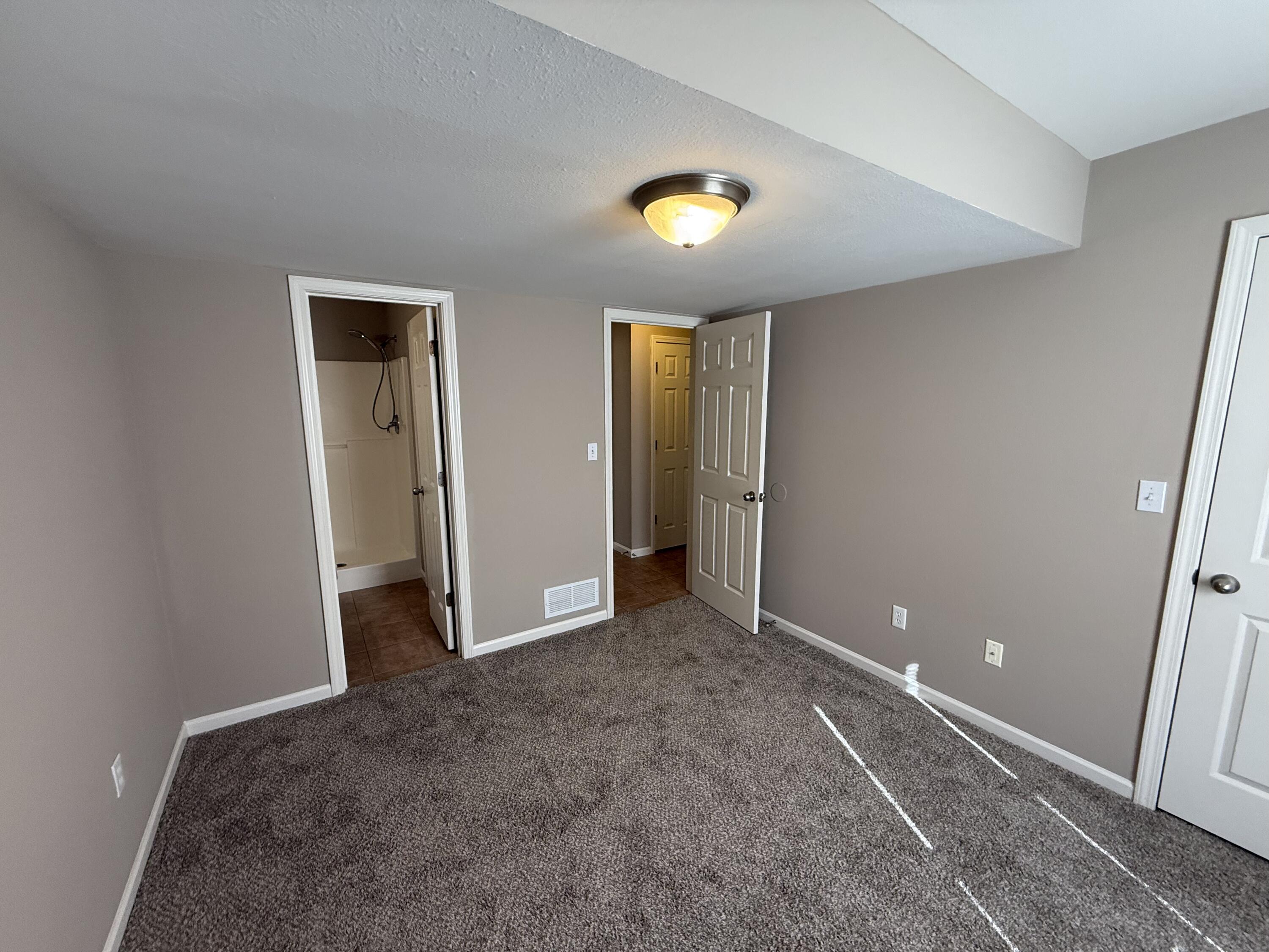 214 Arctic Wolf Ct Property Photo 9