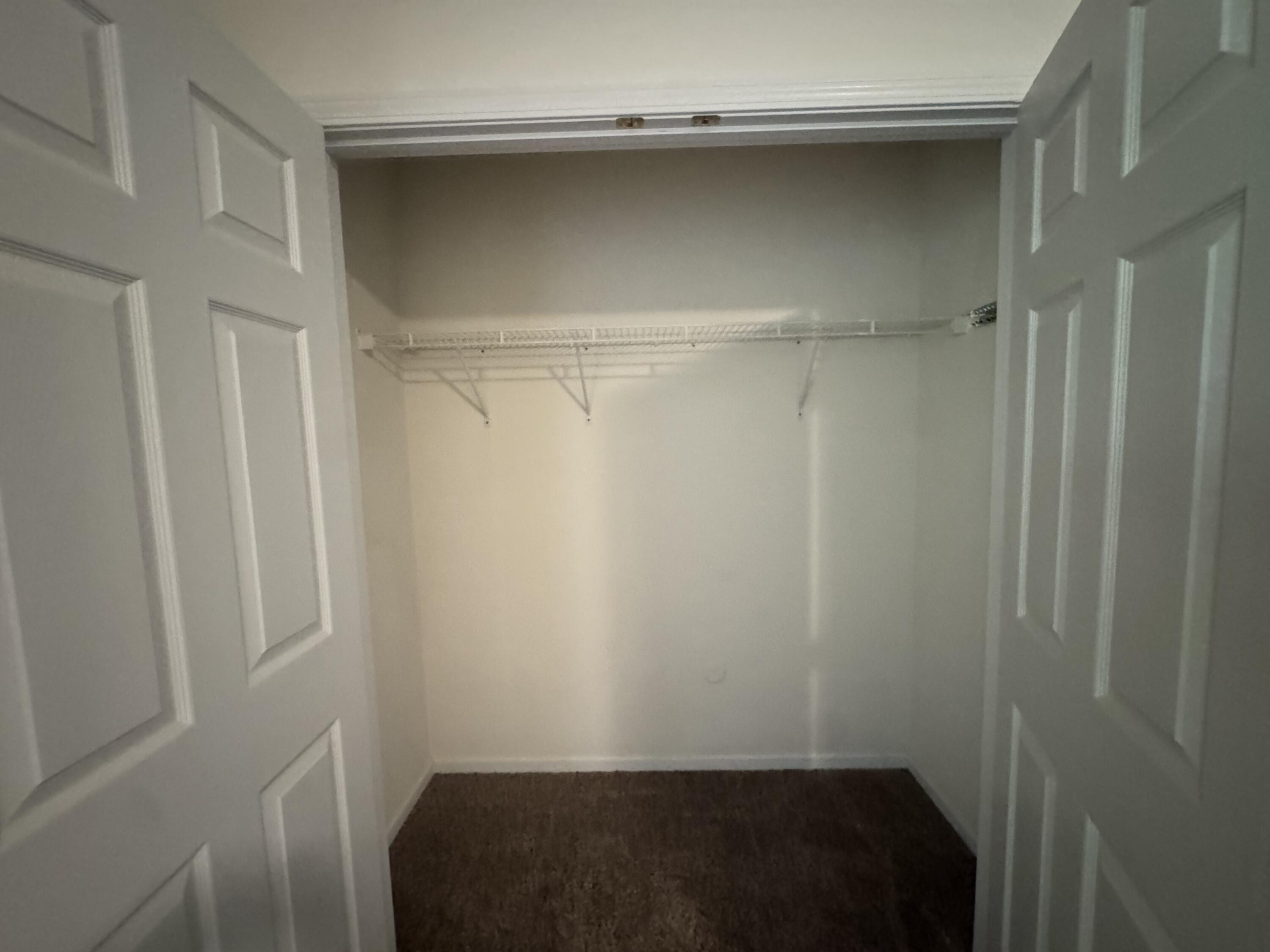 3410 E Saint Charles Rd Property Photo 4