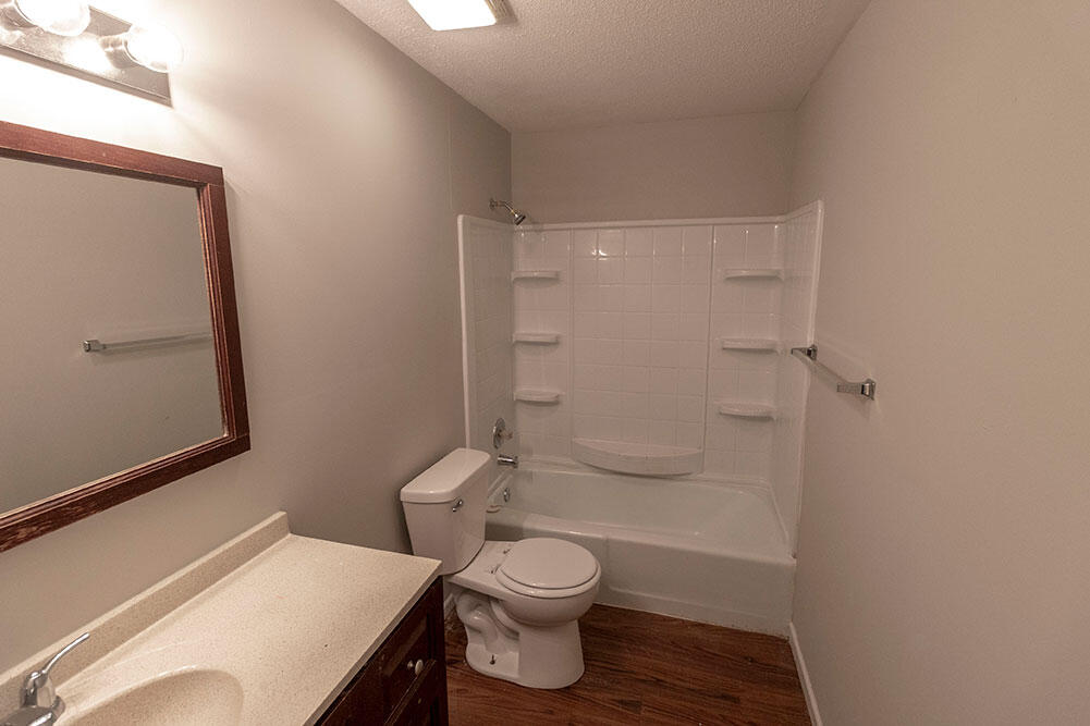 1305 N Golf Blvd B Property Photo 14