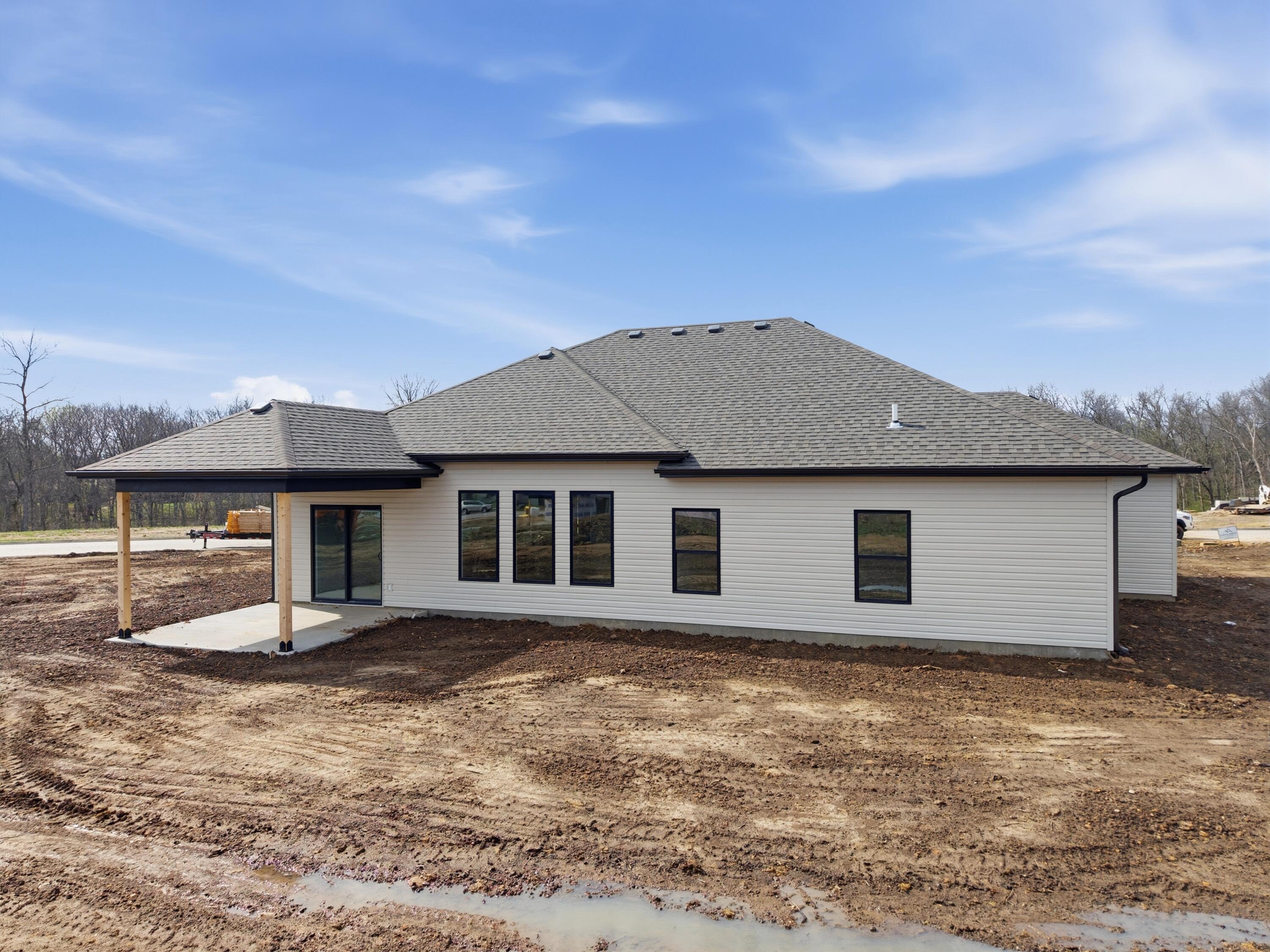 2016 Stone Mountain Ct Property Photo 22