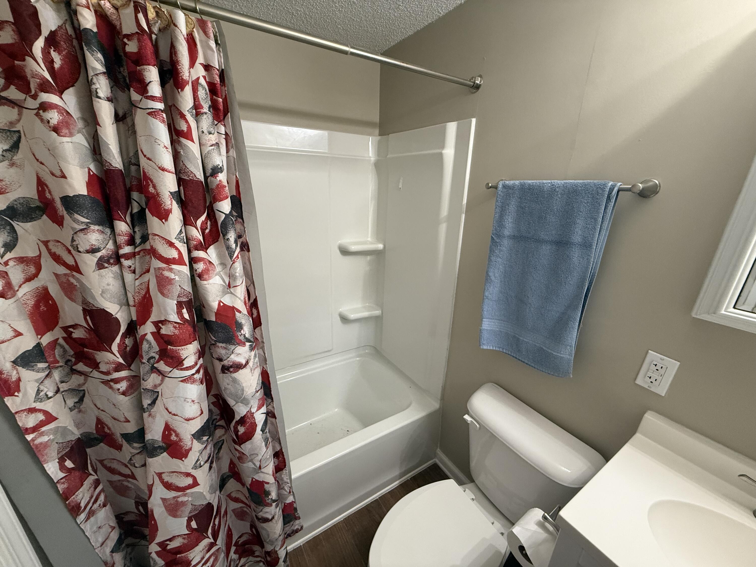 105 N Garth Ave 56 Property Photo 12