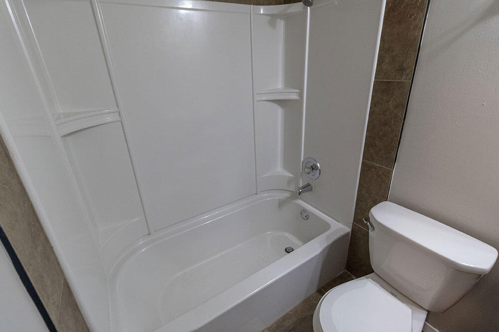 1011 W Ash St Property Photo 14