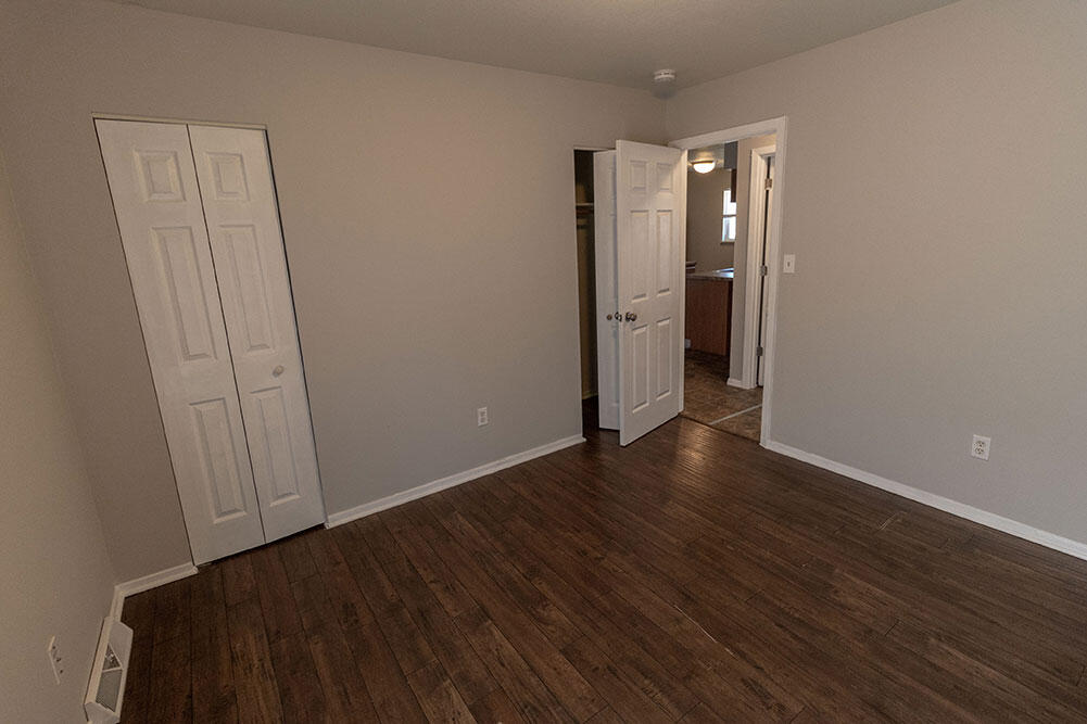 1011 W Ash St Property Photo 17