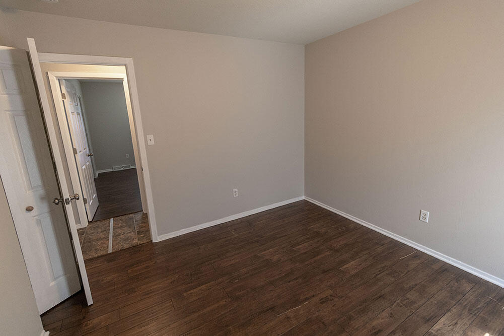 1011 W Ash St Property Photo 18
