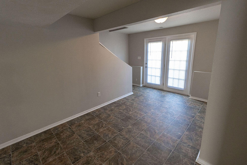 1011 W Ash St Property Photo 21