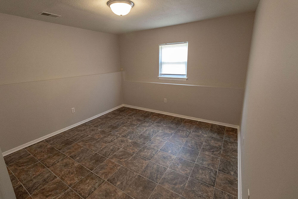 1011 W Ash St Property Photo 22
