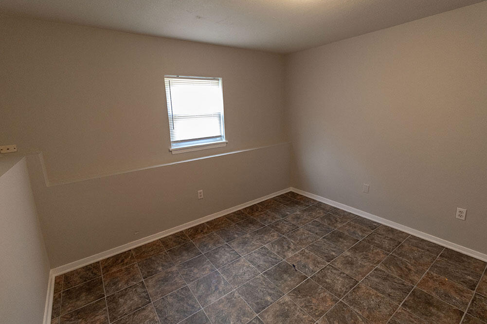 1011 W Ash St Property Photo 23