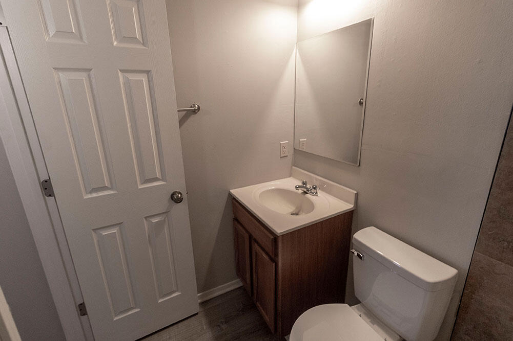 215 Wheaton Ct Property Photo 13