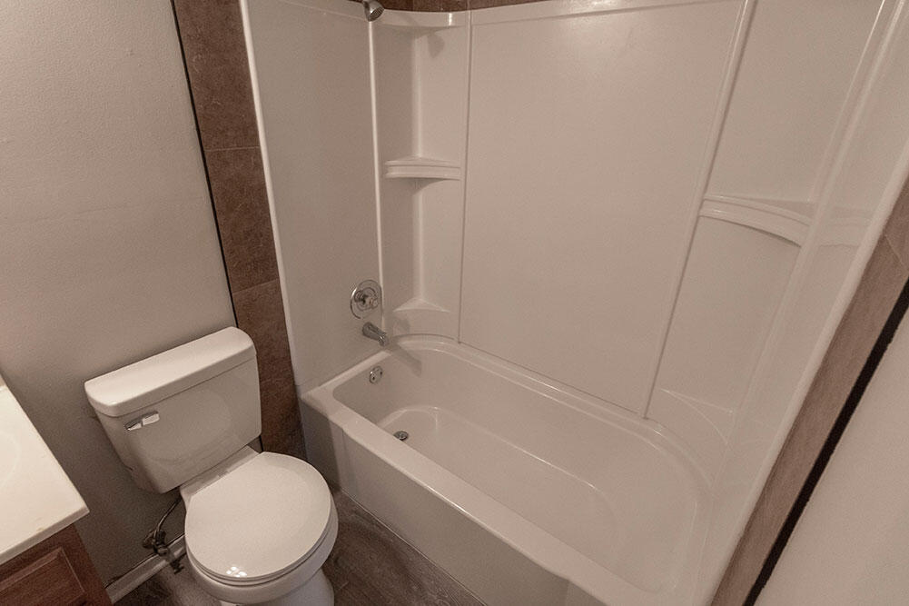 215 Wheaton Ct Property Photo 14