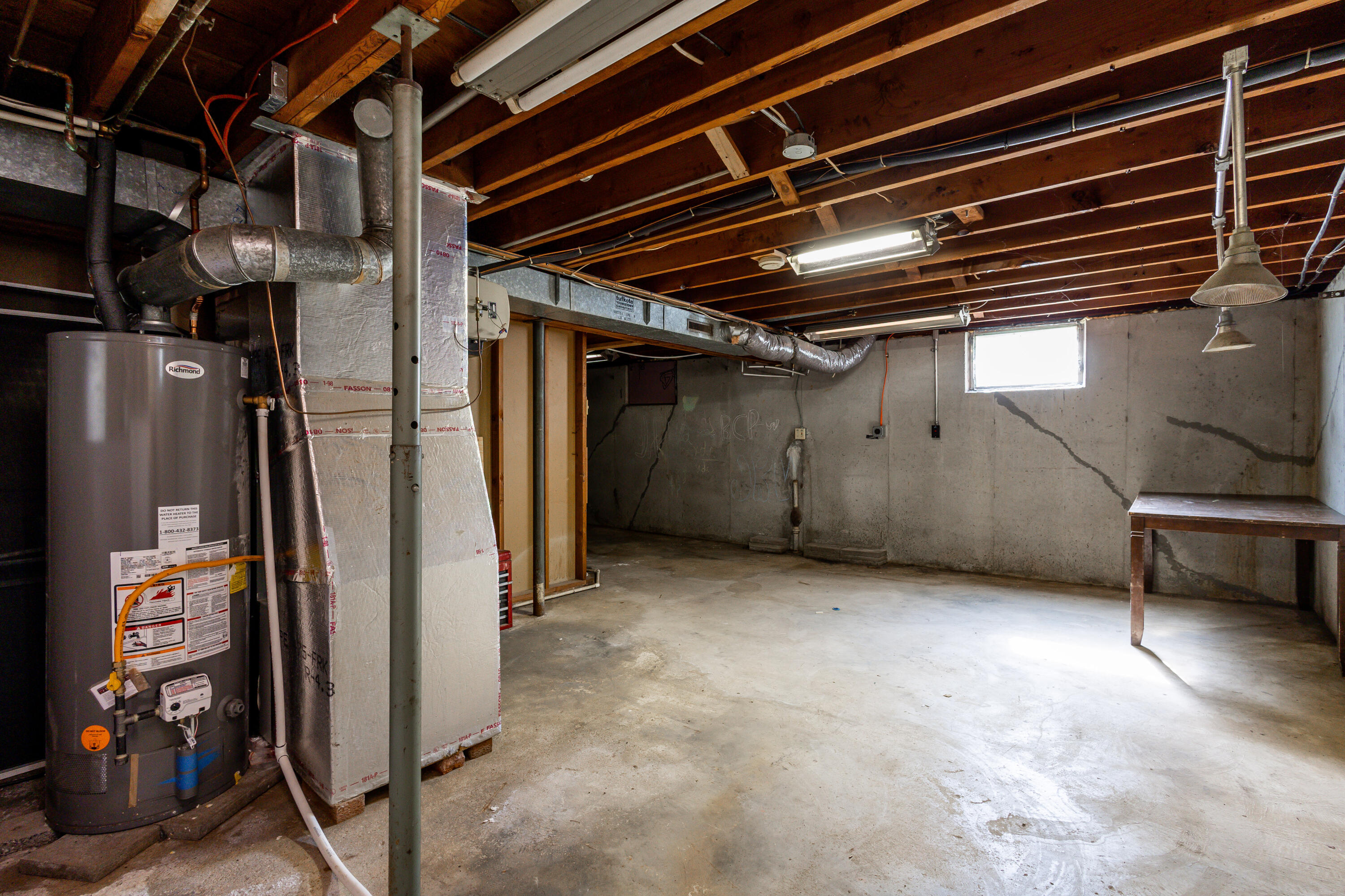 603 Spring Valley Dr Property Photo 24