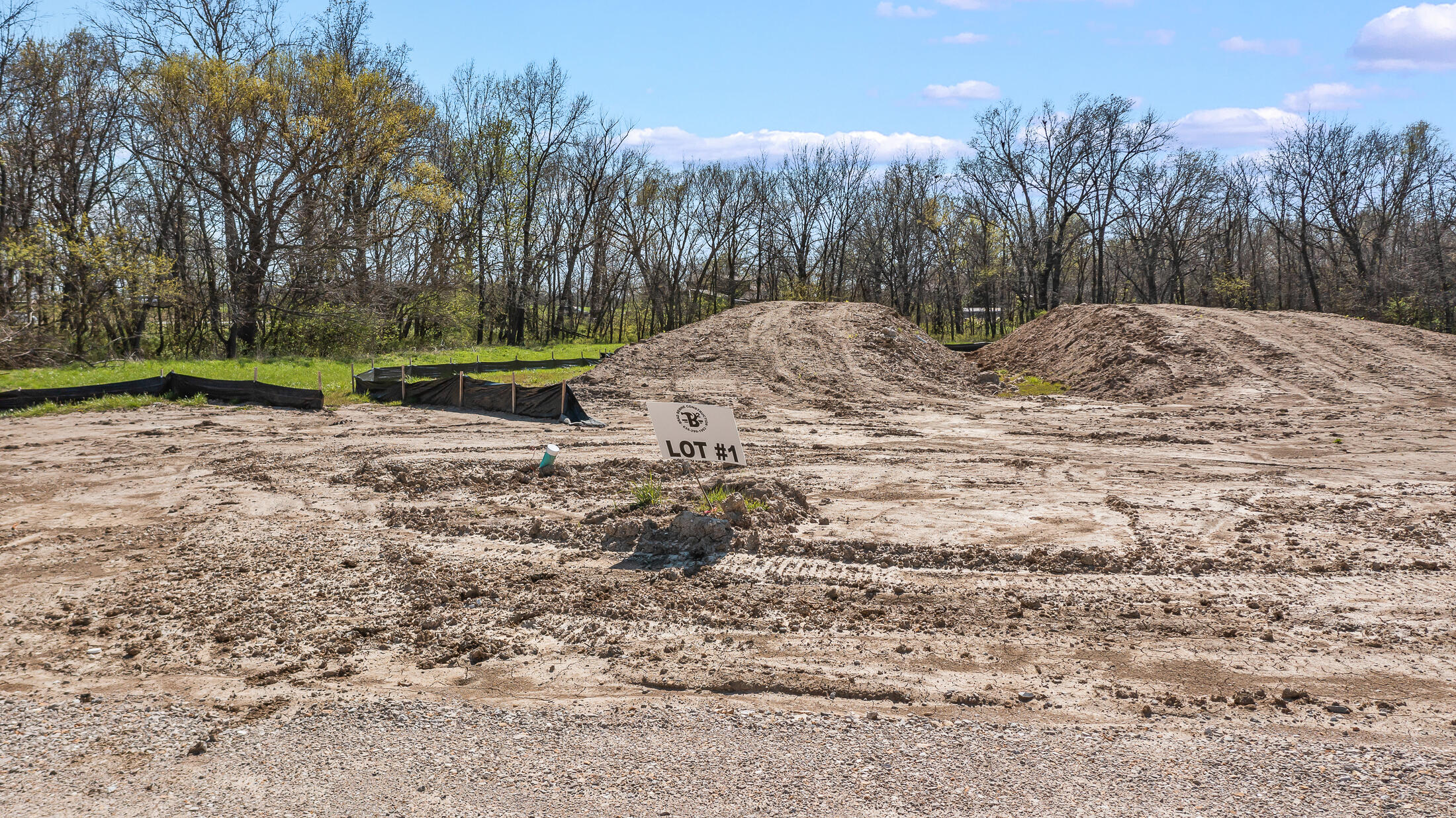 2739 Butler Pl Property Photo 1