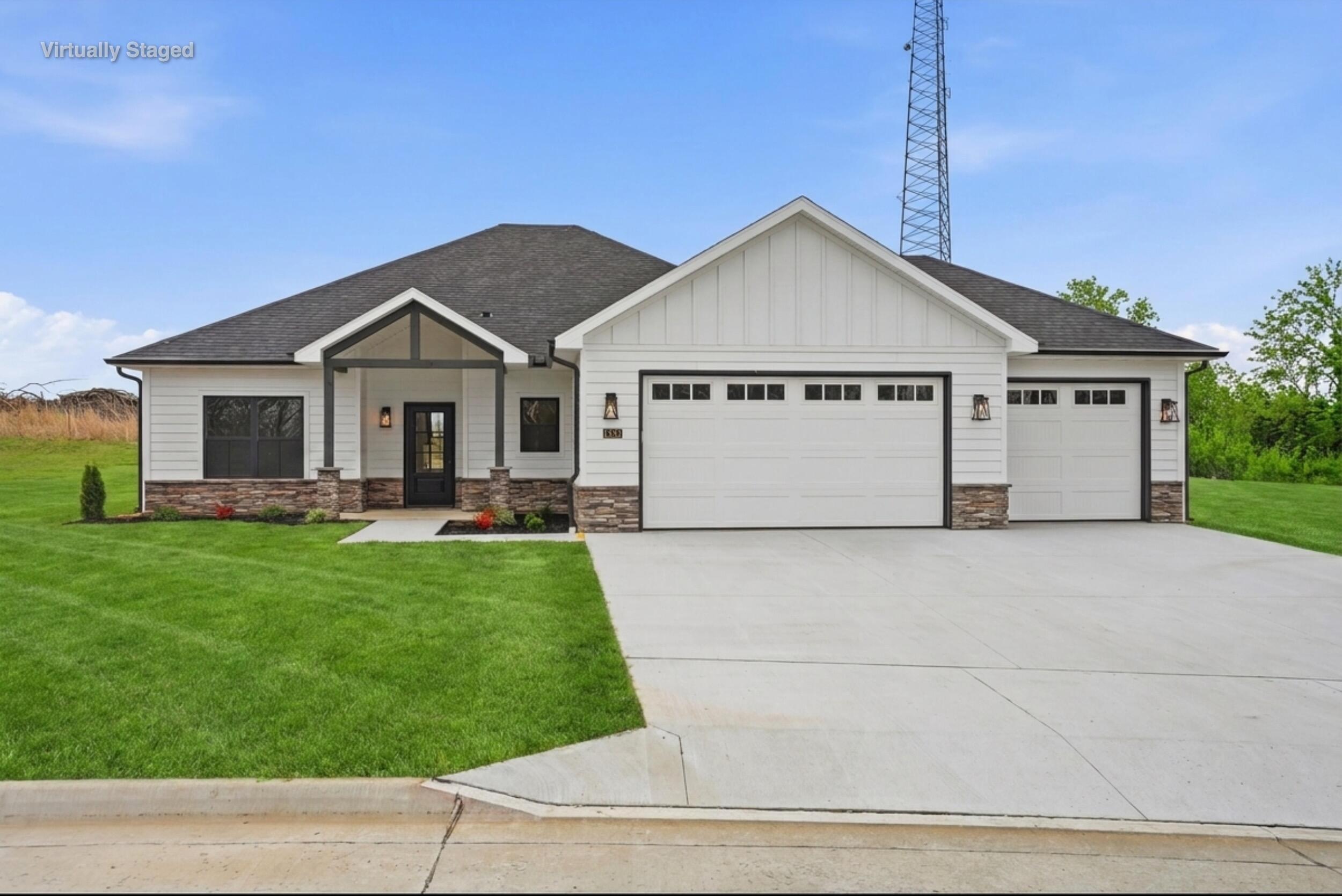 1332 Kiowa Ct Property Photo 1