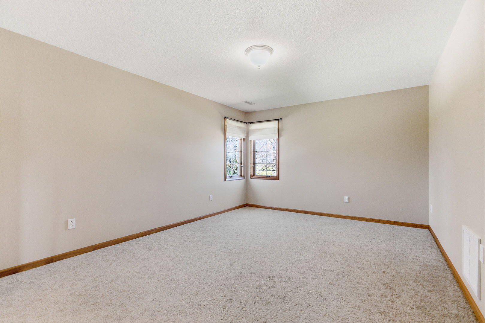 1322 Ryan Dr Property Photo 84