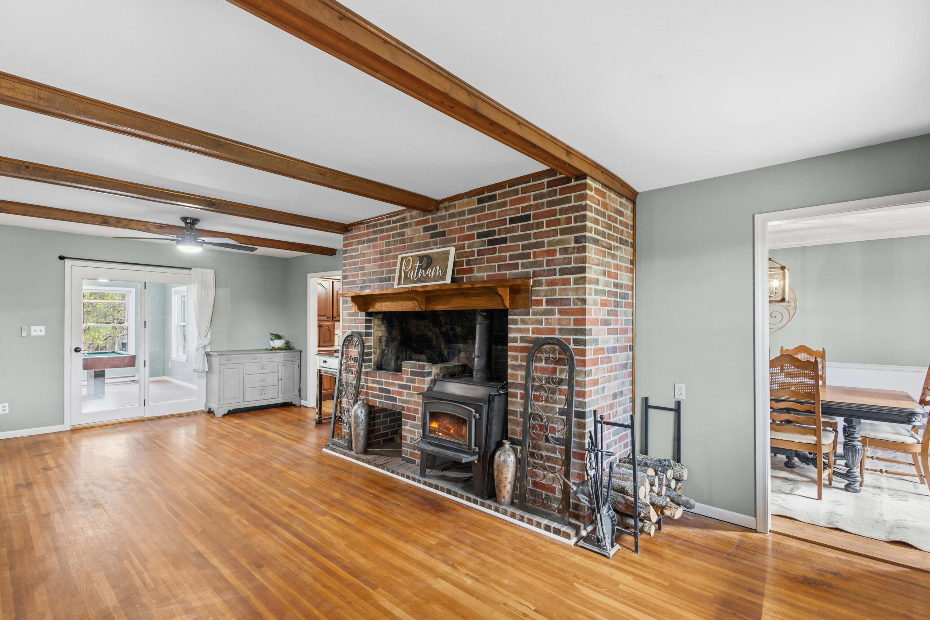 6916 State Road C Property Photo 6