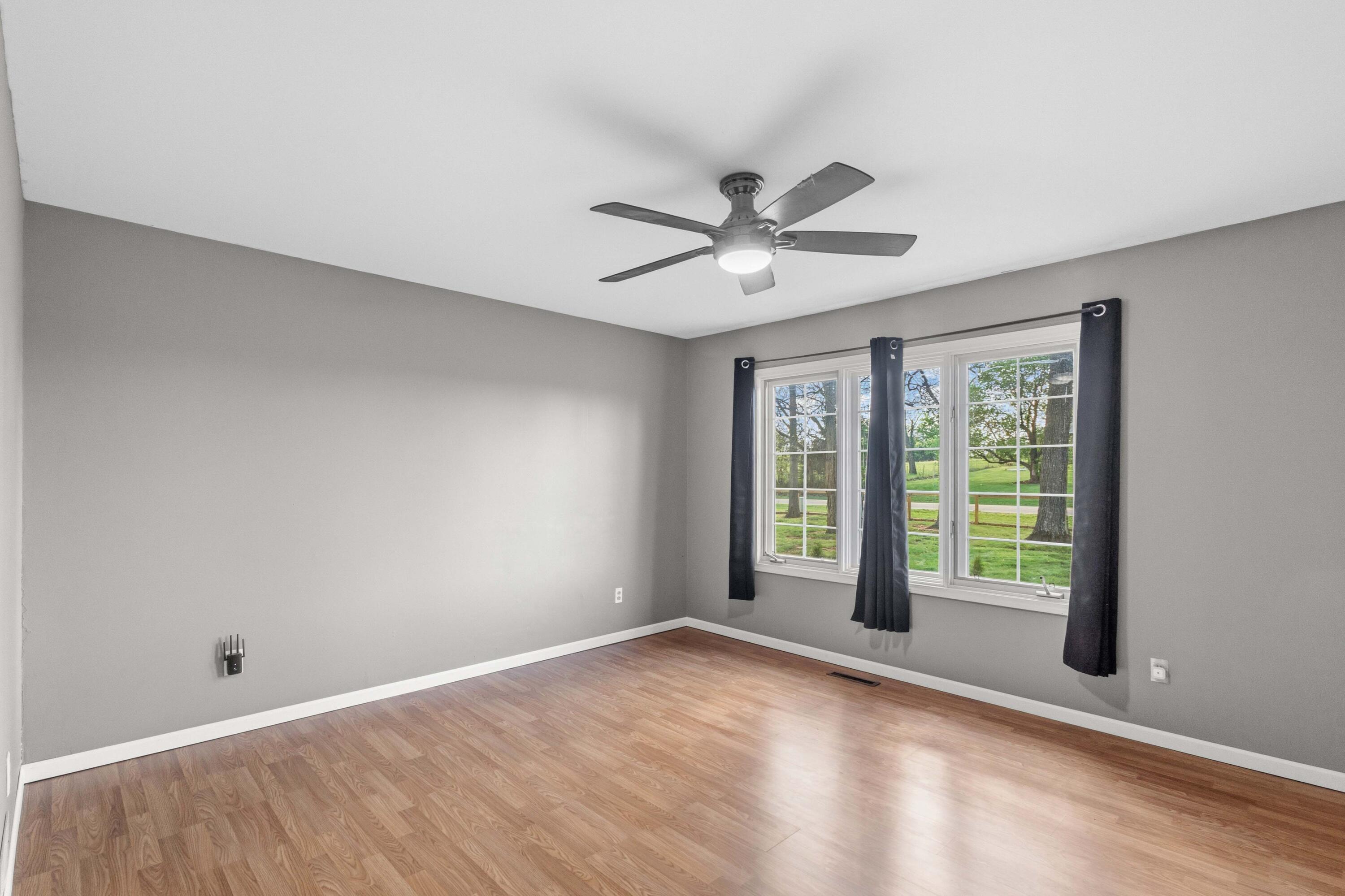 6916 State Road C Property Photo 16