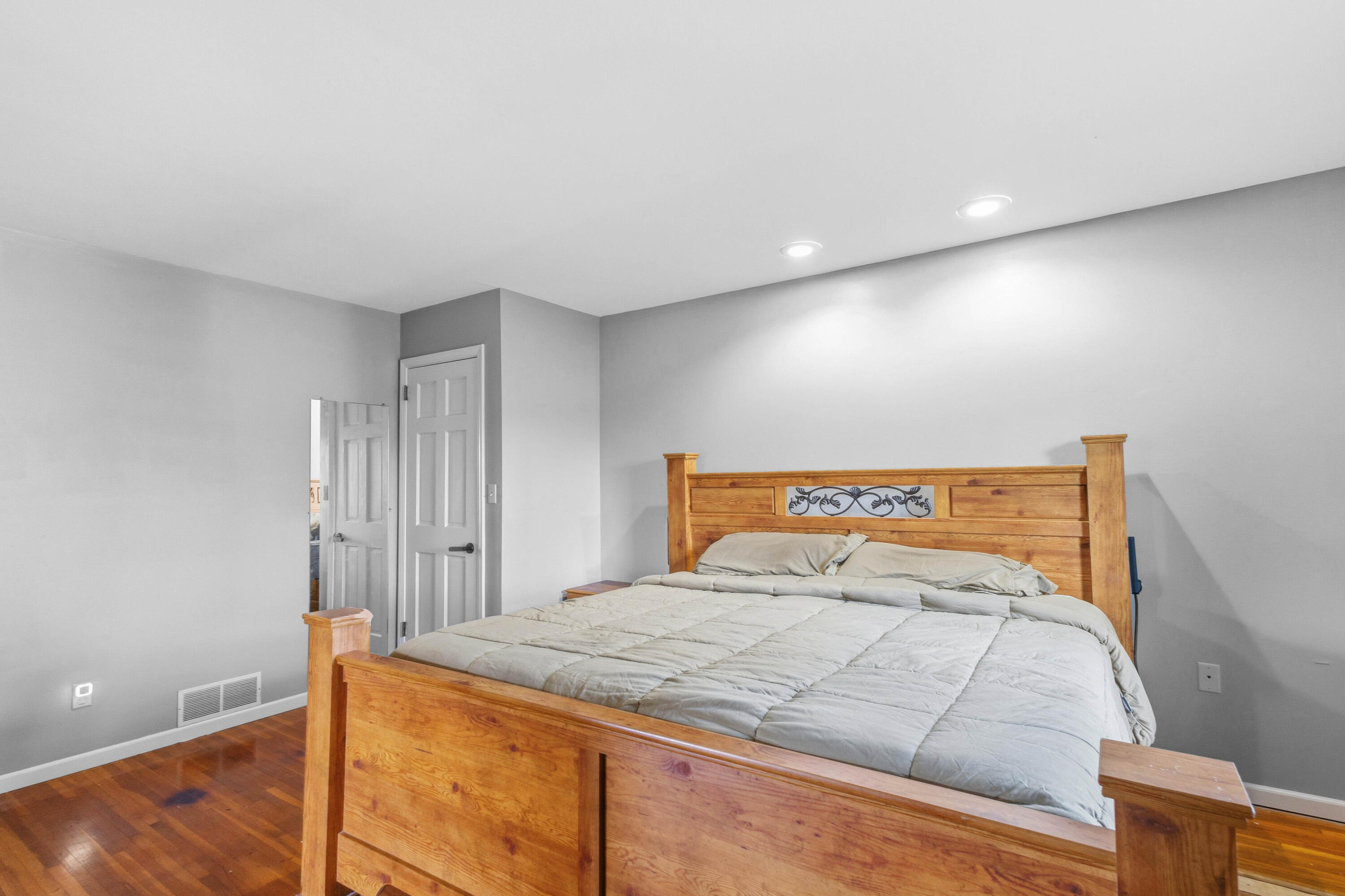 6916 State Road C Property Photo 18