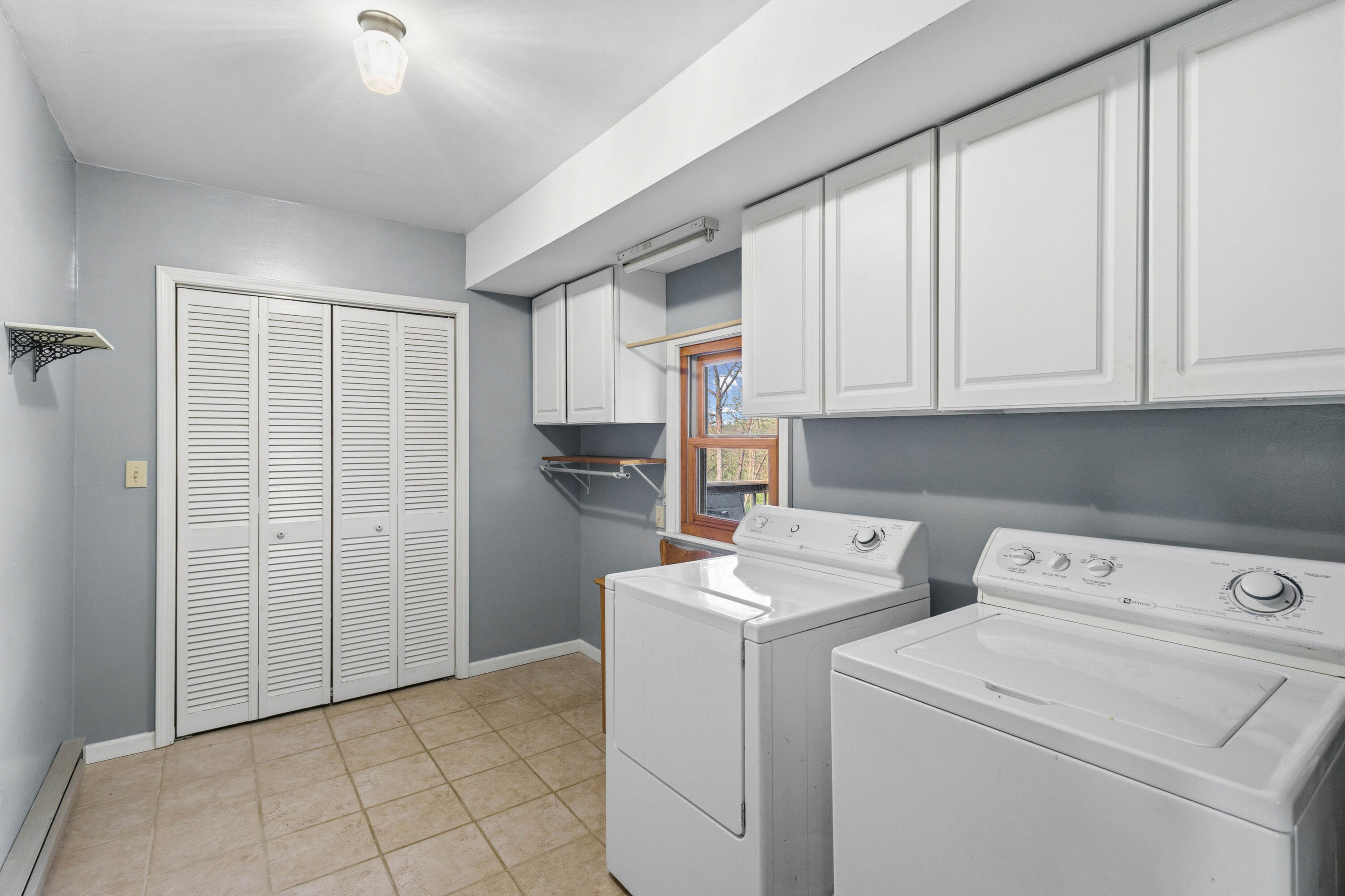 6916 State Road C Property Photo 30