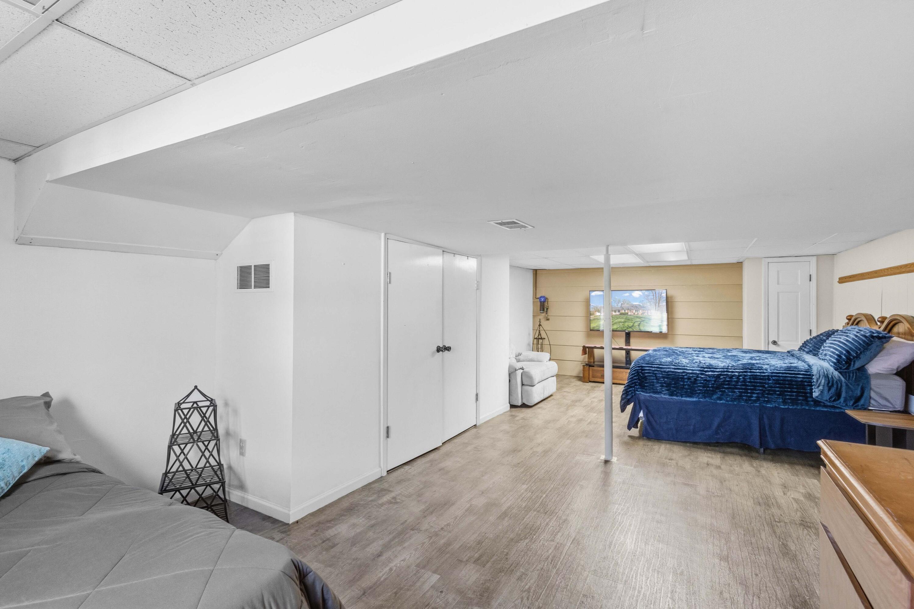 6916 State Road C Property Photo 41