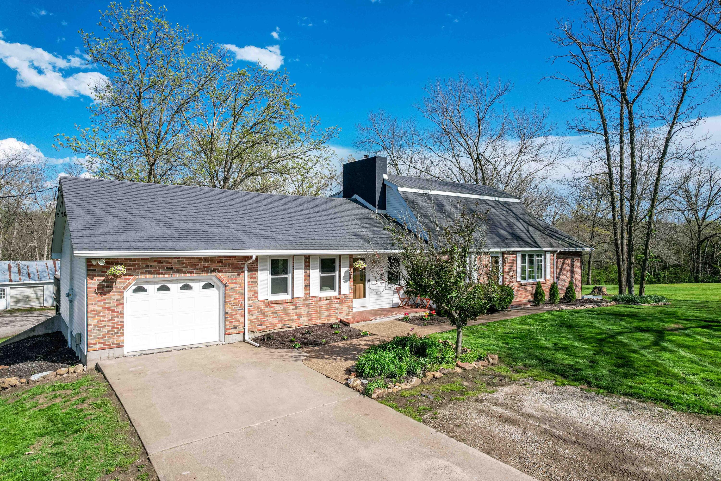 6916 State Road C Property Photo 57