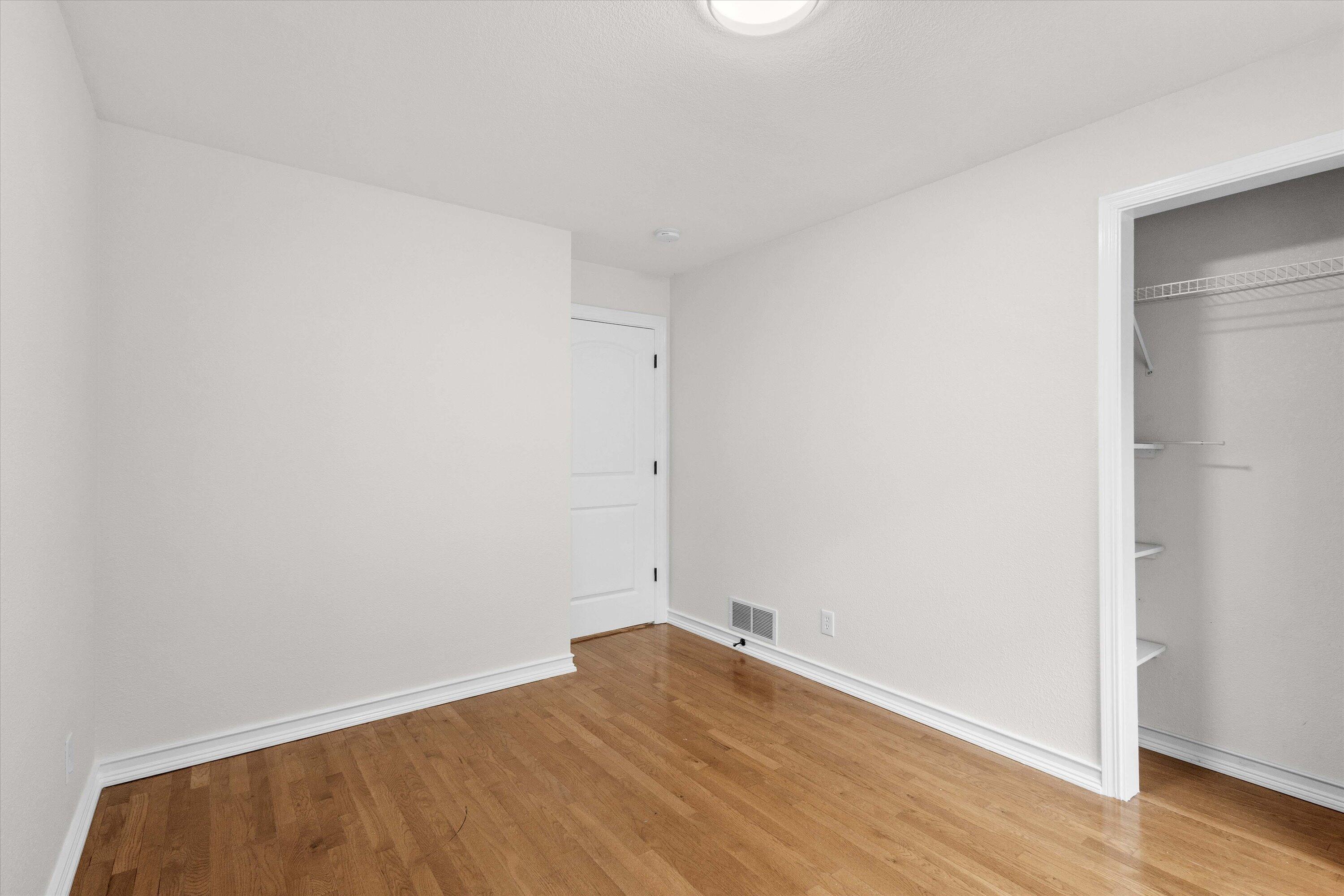 701 Glenwood Ct Property Photo 42