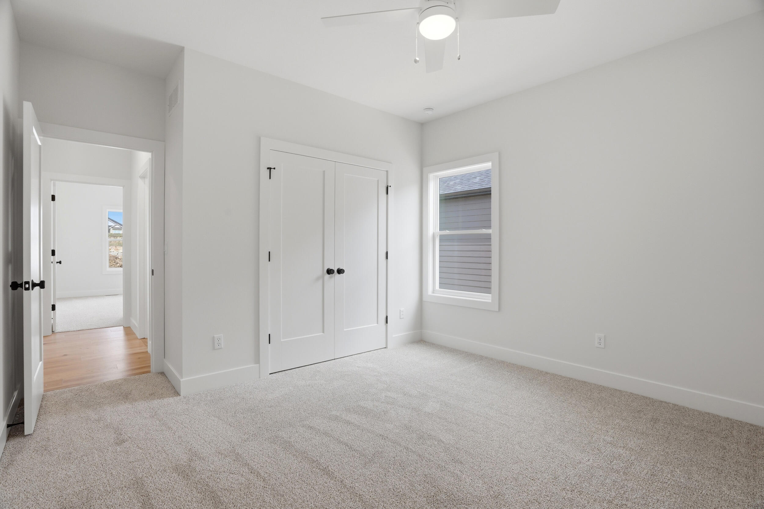 5212 Whisper Dr Property Photo 29