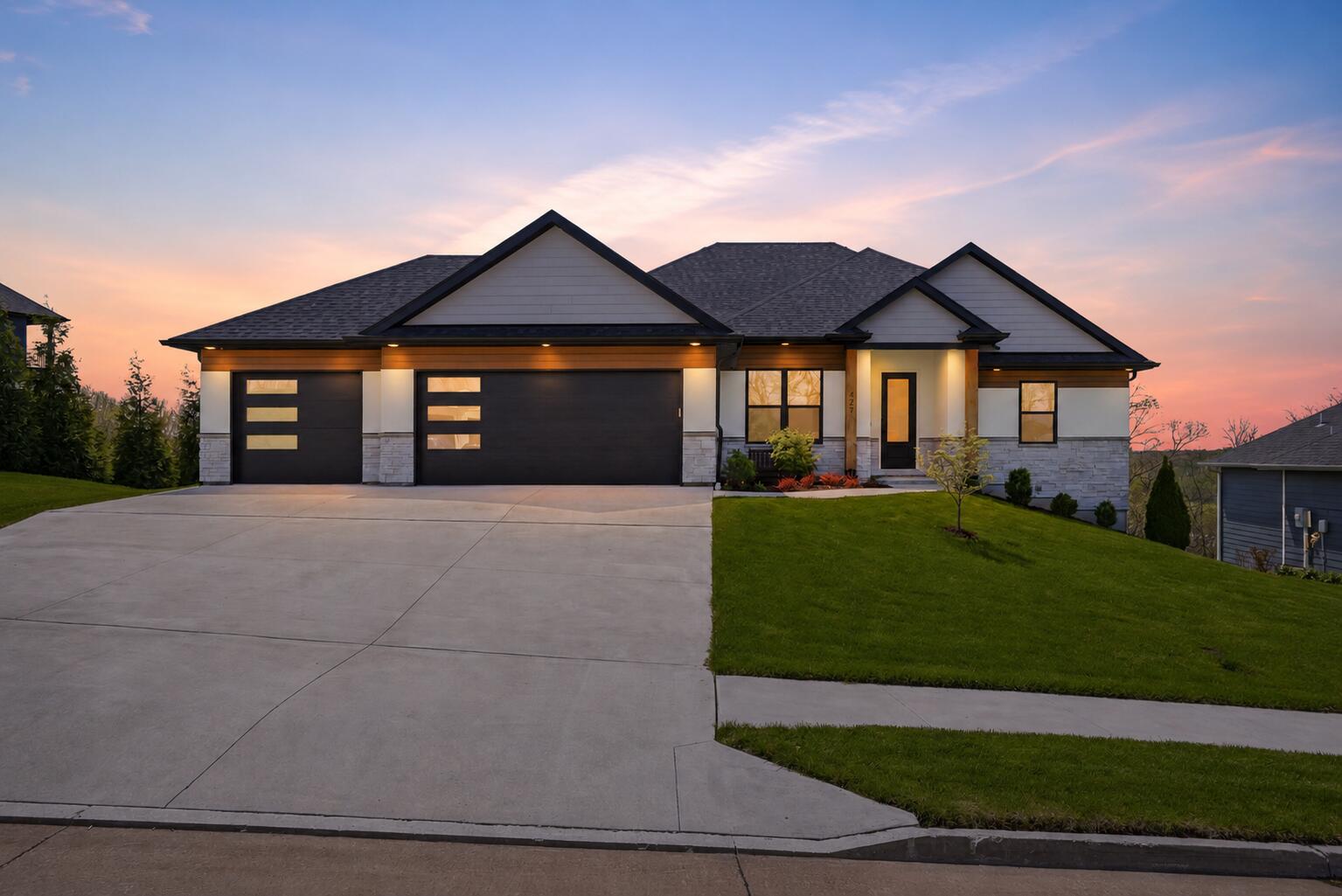 427 Angels Rest Way Property Photo 1