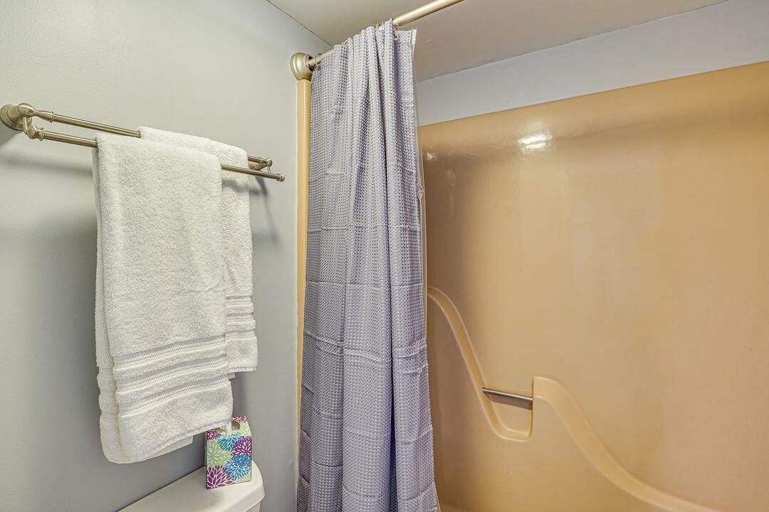 1101 Passover Rd R2 Property Photo 18