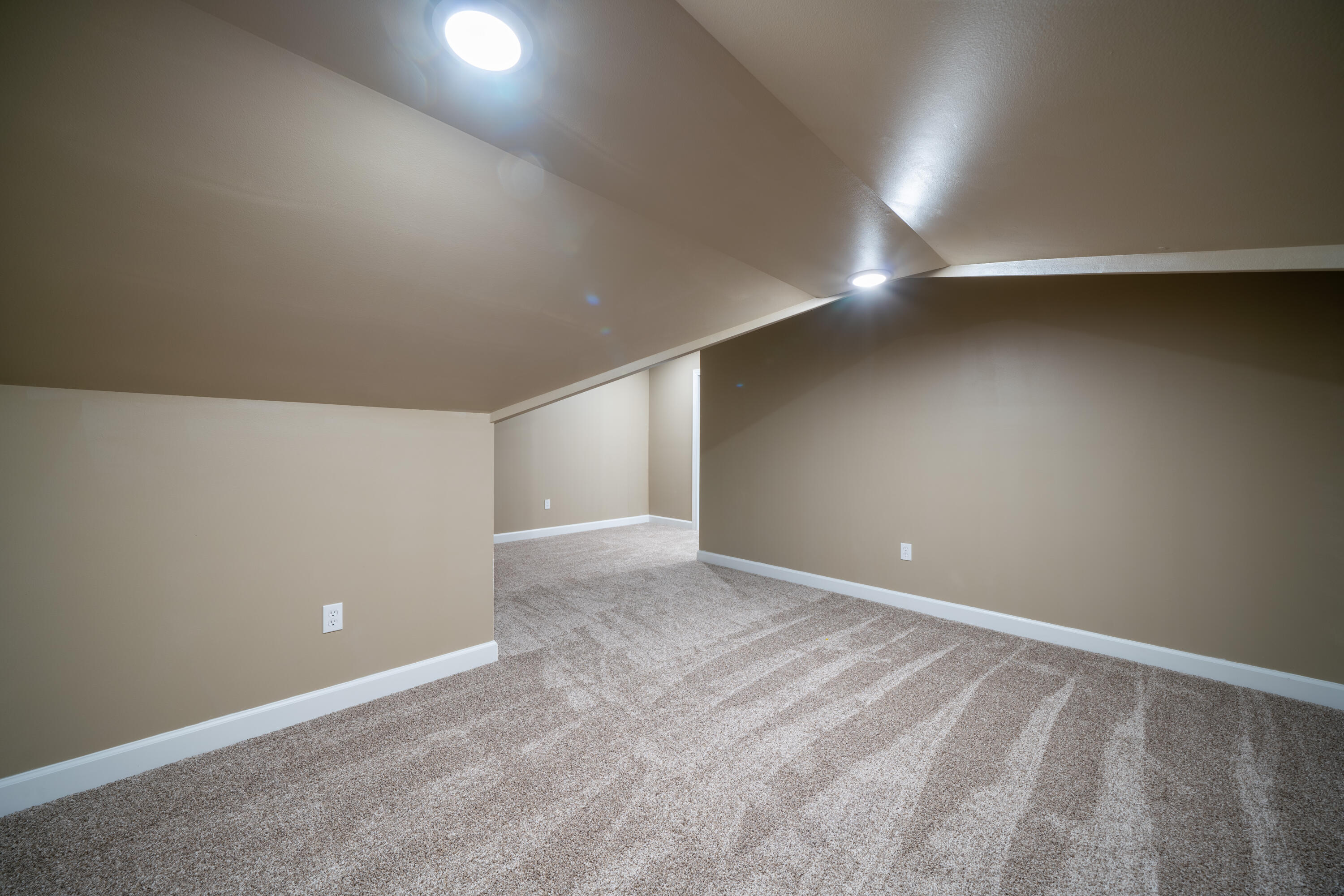 779 Vine Dr Property Photo 34